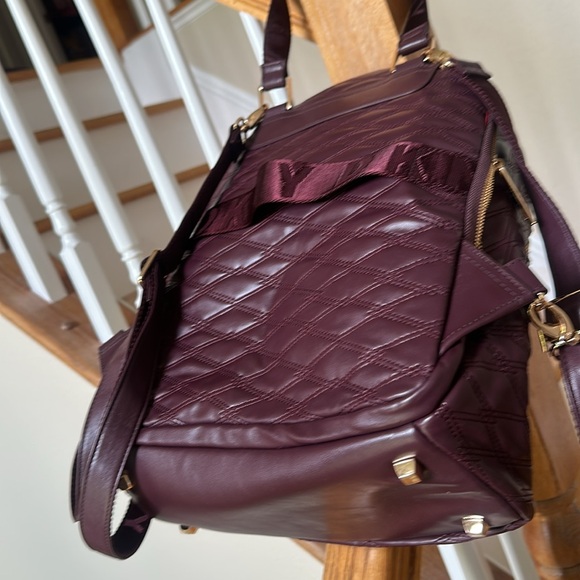 DKNY burgundy quilted Backpack with adjustable straps and suitcase strap - Picture 4 of 8